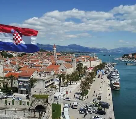 Ivana Apartment Trogir