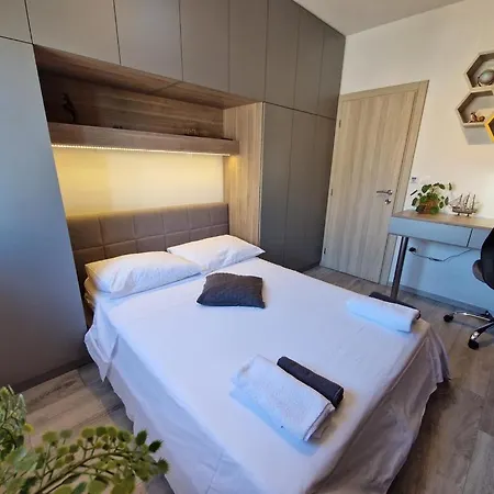 Ivana Apartment *