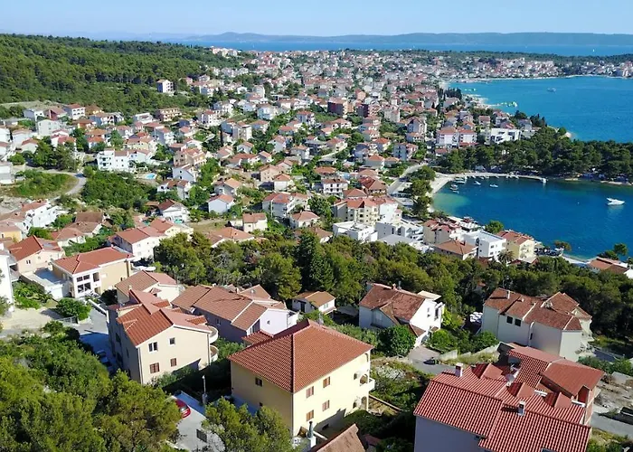 Ivana شقة تروغير