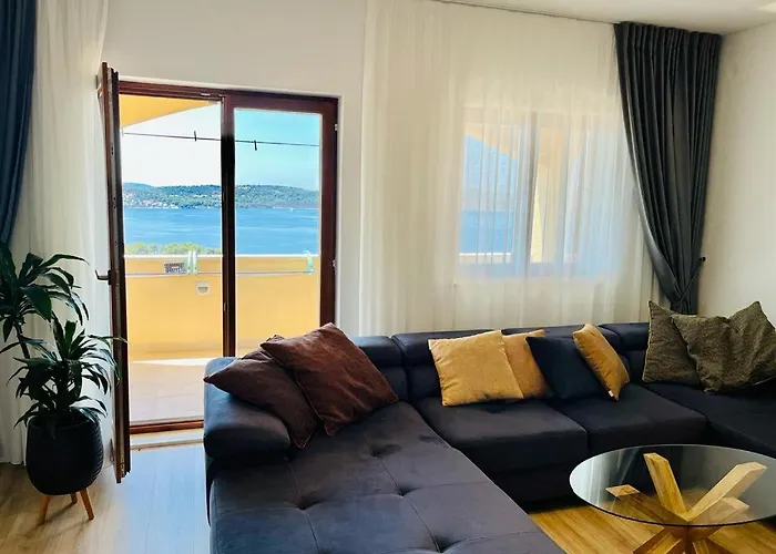 Ivana شقة تروغير